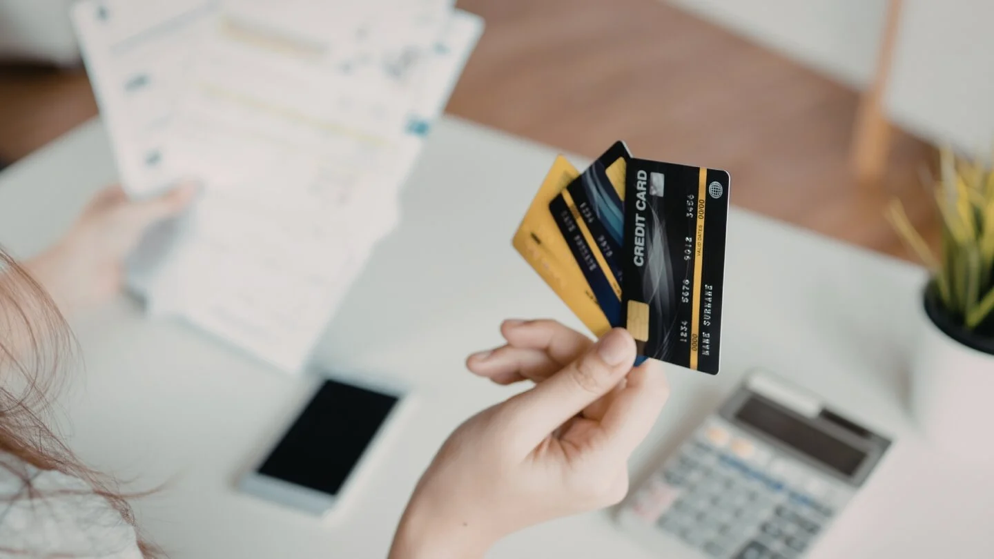 Zovmo Credit Card Finder